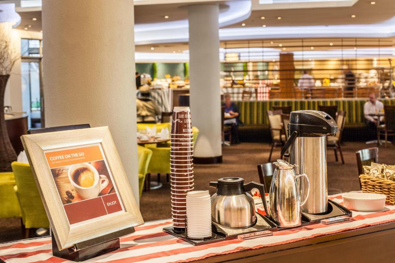 City Lodge Hotel Lynnwood Претория Екстериор снимка