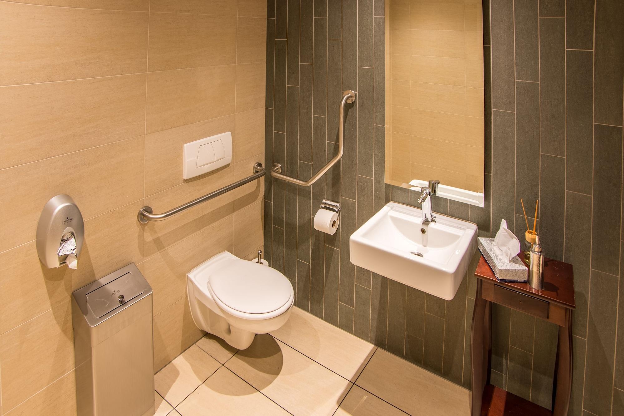 City Lodge Hotel Lynnwood Претория Екстериор снимка