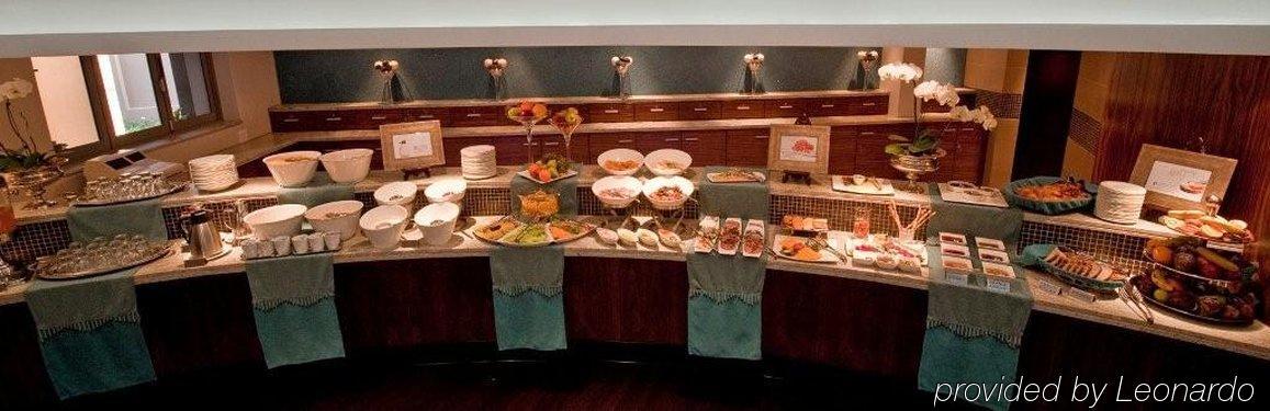 City Lodge Hotel Lynnwood Претория Екстериор снимка